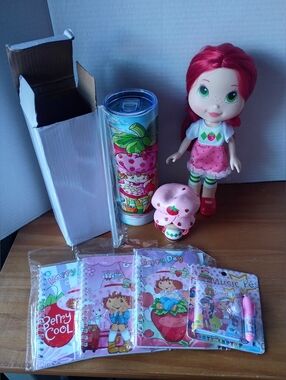Strawberry Shortcake 20oz Tumbler w/Straw, Doll, Dorbz, & Mini Notebooks Lot....